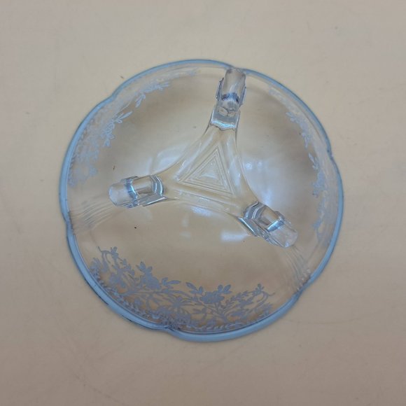 Glass Bowl With Silver Overlay - Picture 8 of 11